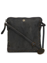 Ladda upp bild till gallerivisning, Axelremsväska / Sling bag TOVA