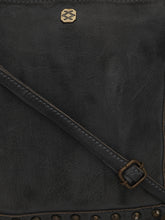 Ladda upp bild till gallerivisning, Axelremsväska / Sling bag TOVA