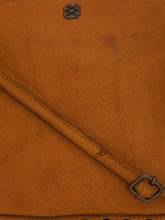 Ladda upp bild till gallerivisning, Axelremsväska / Sling bag TOVA